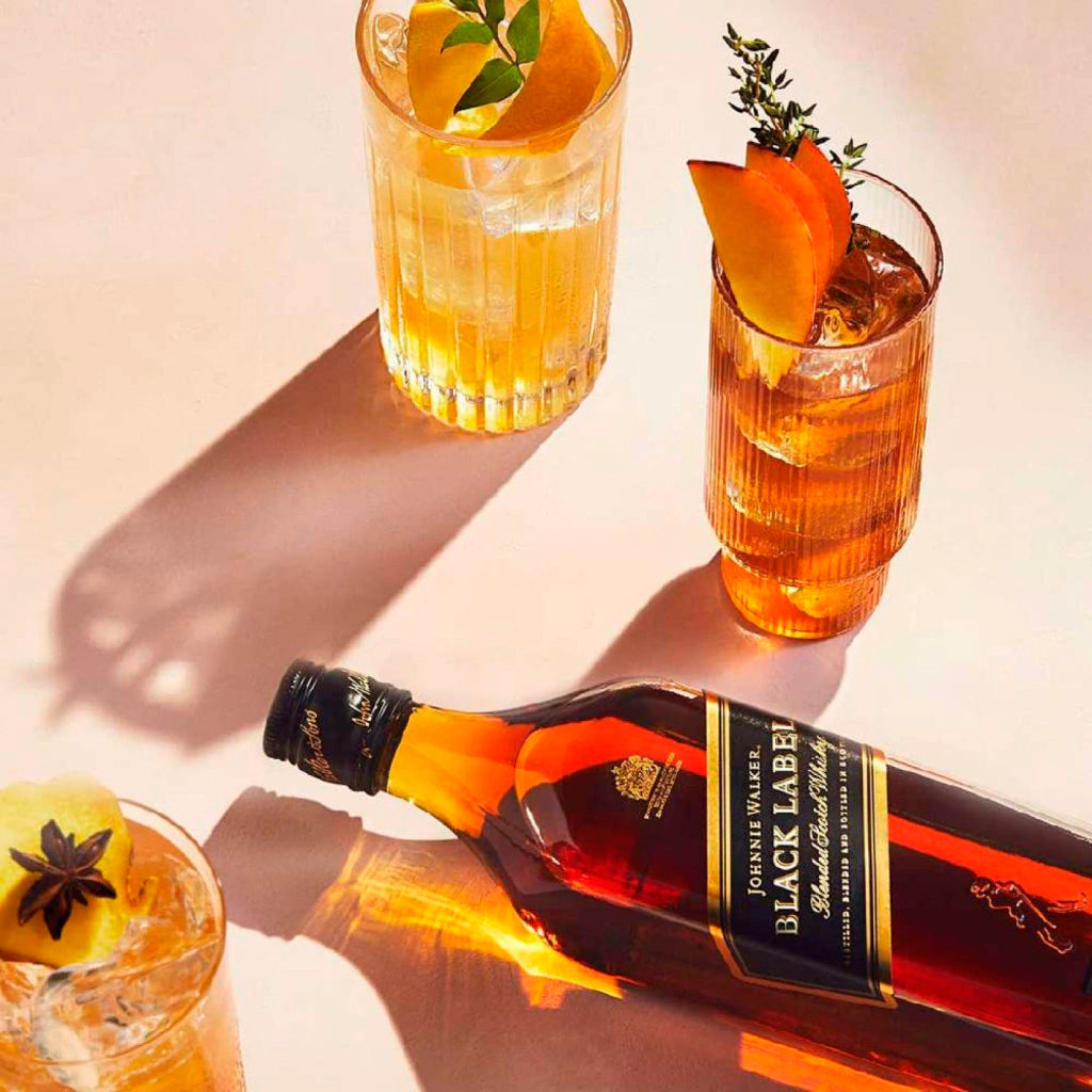 Combo Whisky Black Label + Energético Red Bull